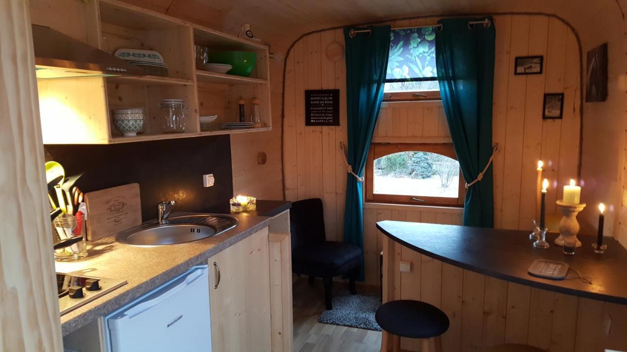 Ma Roulotte Sous Les Chenes- Au Naturel Raon-aux-Bois Exterior foto